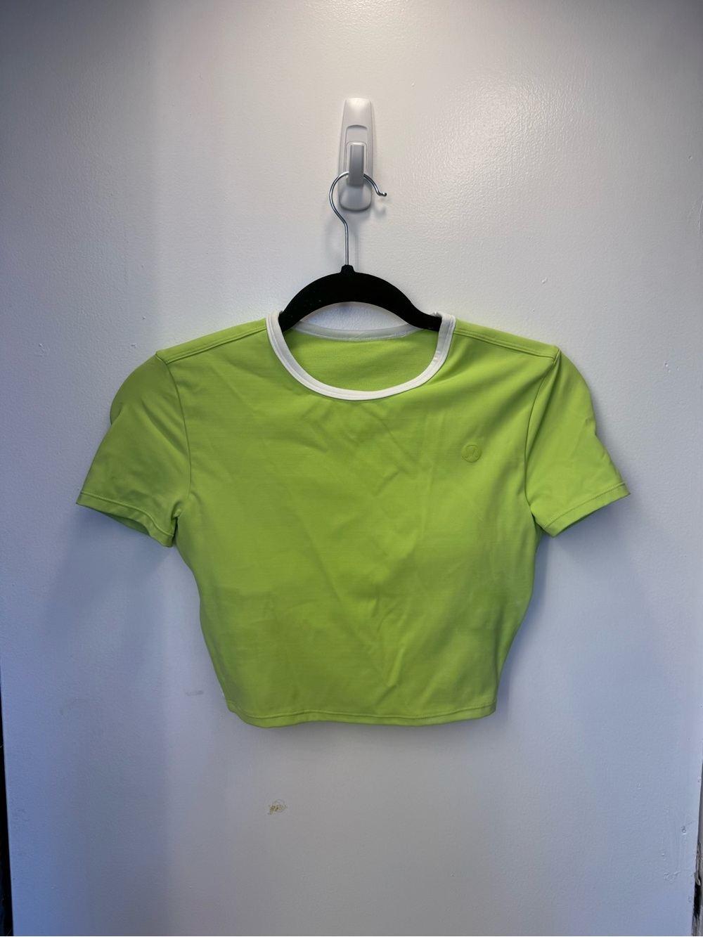 lululemon athletica Lime Green Short Sleeve Crop Tee with White Trim